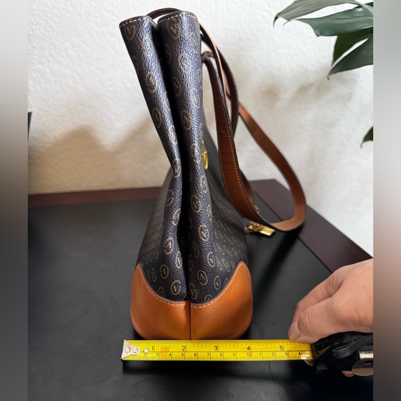 Authentic Vintage Gianni Valentino Monogram Handbag - Picture 8 of 12